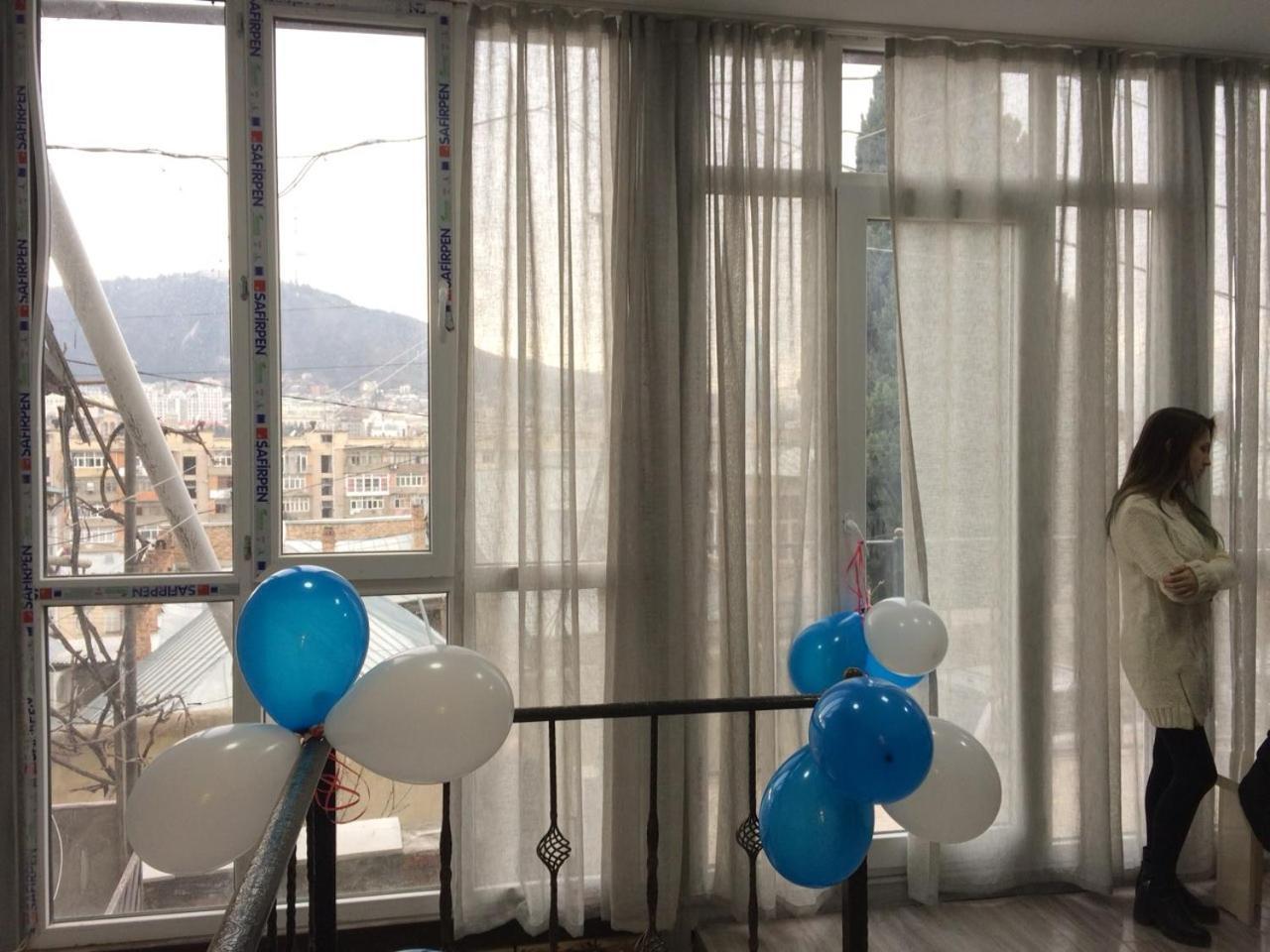 Blossom Hostel Updated ! Обновлено !!! City Center! Perfect Order!!! Snow-White Bed Linen!!! Идеальный Порядок!!! Белоснежное Постельное Белье!!! Центр Города !!! Tbilisi Luaran gambar