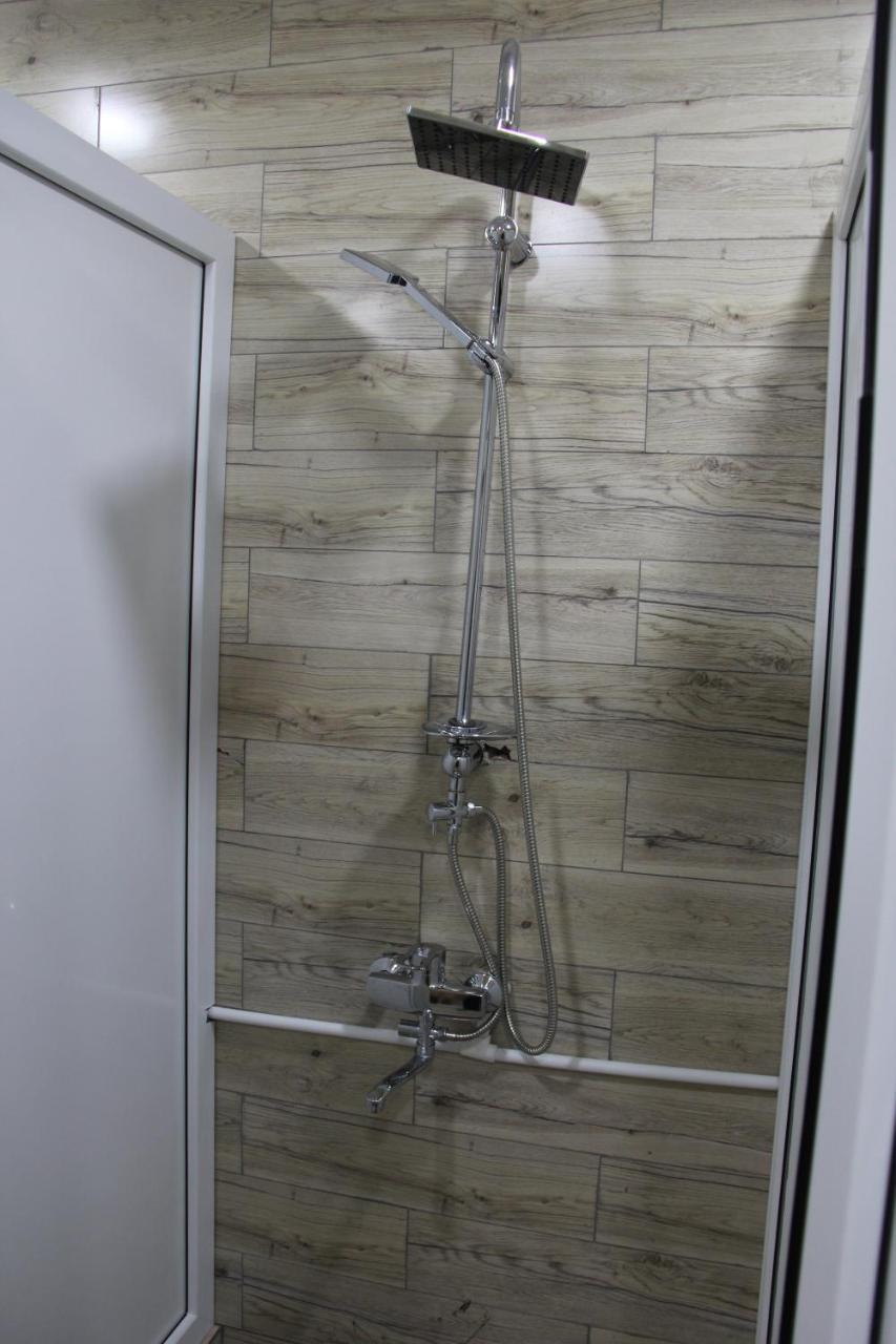 Blossom Hostel Updated ! Обновлено !!! City Center! Perfect Order!!! Snow-White Bed Linen!!! Идеальный Порядок!!! Белоснежное Постельное Белье!!! Центр Города !!! Tbilisi Luaran gambar