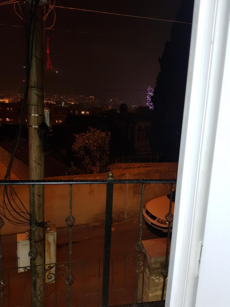 Blossom Hostel Updated ! Обновлено !!! City Center! Perfect Order!!! Snow-White Bed Linen!!! Идеальный Порядок!!! Белоснежное Постельное Белье!!! Центр Города !!! Tbilisi Luaran gambar